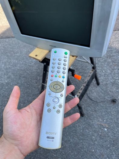 Sony Trinitron CRT Retro Gaming 4:3