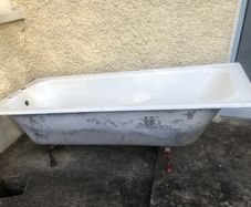 bathtub