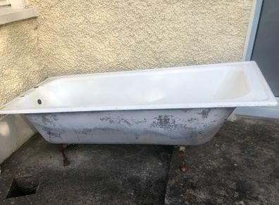 bathtub