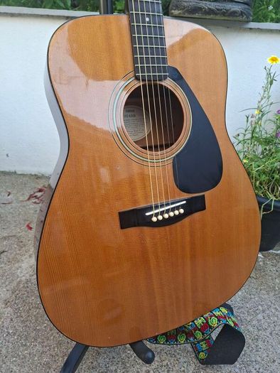 Vintage Yamaha Fg400a
