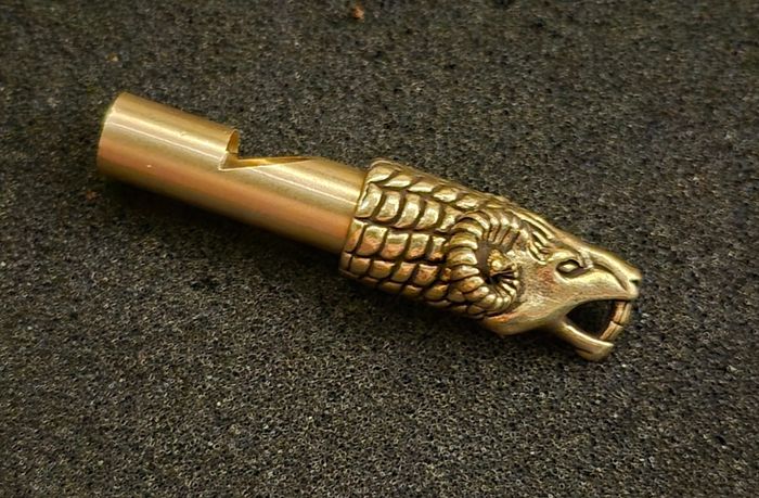Ram head whistle/ brass