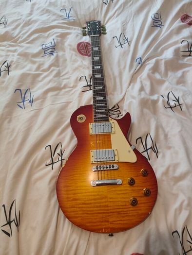 1959 Gibson Les Paul Standard "Pearly Gates" Copy.