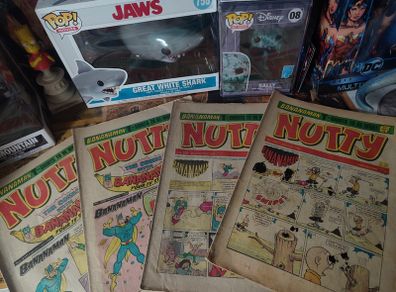 Nutty ! 4 Issues ! #160, #200, #208, #210 ! 1983 - 1984 ! by D.C. Thomson & Co !
