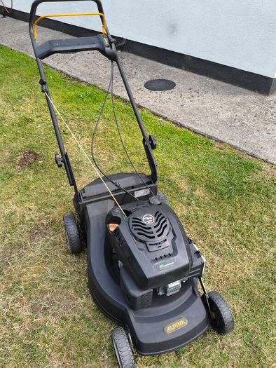 Castle Garden (Alpina/Stiga/Mountfield) Lawnmower OM55 160cc