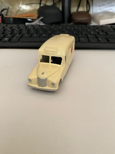 Dinky Toys Daimler Ambulance 1950s