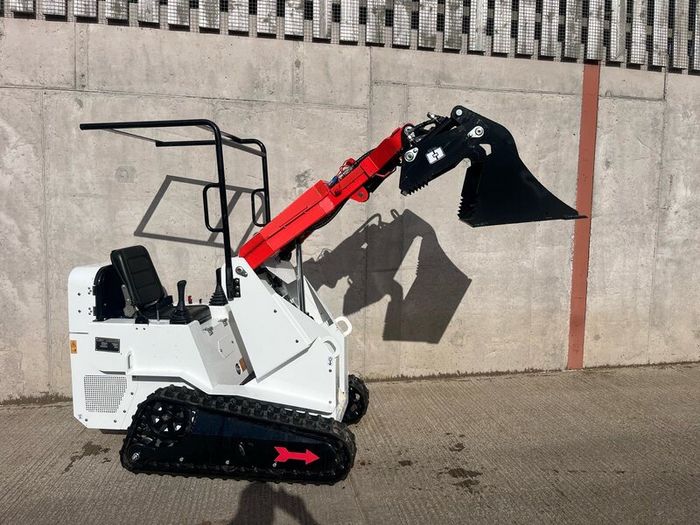 Mach Pro  MPS-360 mini skid steer