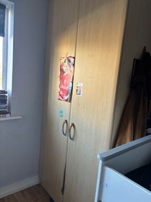 Free built in wardrobe must be able to remove