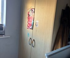Free built in wardrobe must be able to remove