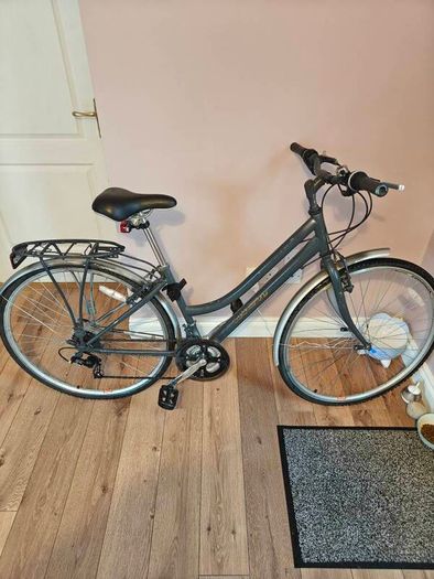 Small women's/ kids Viking bike with Kryptonite lock