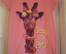 Girls Fab Soft Pink T-shirt Age Age 12+ Years 32-33cm Across. Mint