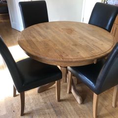 Dining table& chairs