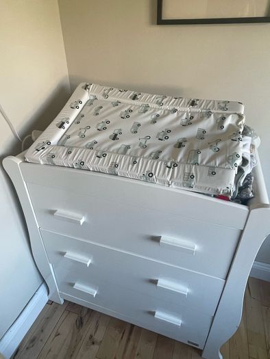 Cot and chest of drawers