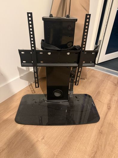 universal tv stand