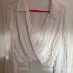 Cropped satin shirt
