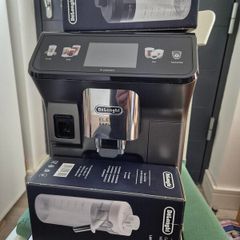 Delonghi Eletta Explore ECAM450.86.T Smart Bean to Cup Coffee Machine