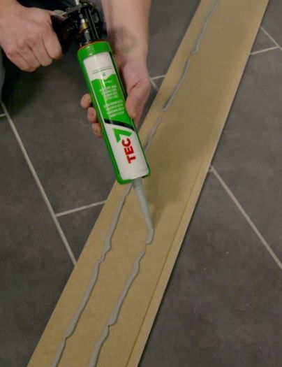 Tec 7 adhesive tube (Call to check stock)