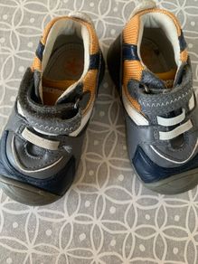 Biomechanics baby shoes