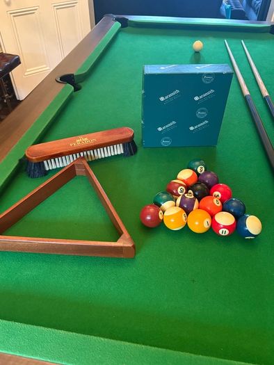 Buckingham 7ft Slate Bed Pool Table + Aramith Balls, Premium Cues & Full Accessories