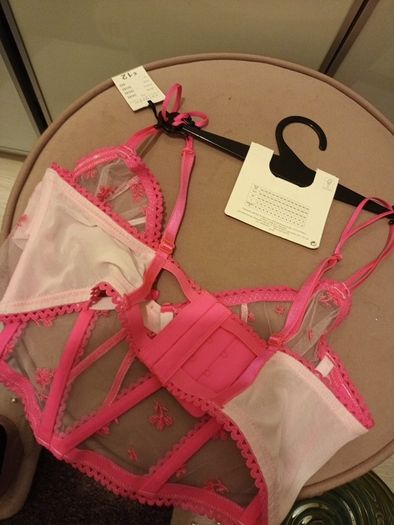 Non padded bralet 32A
