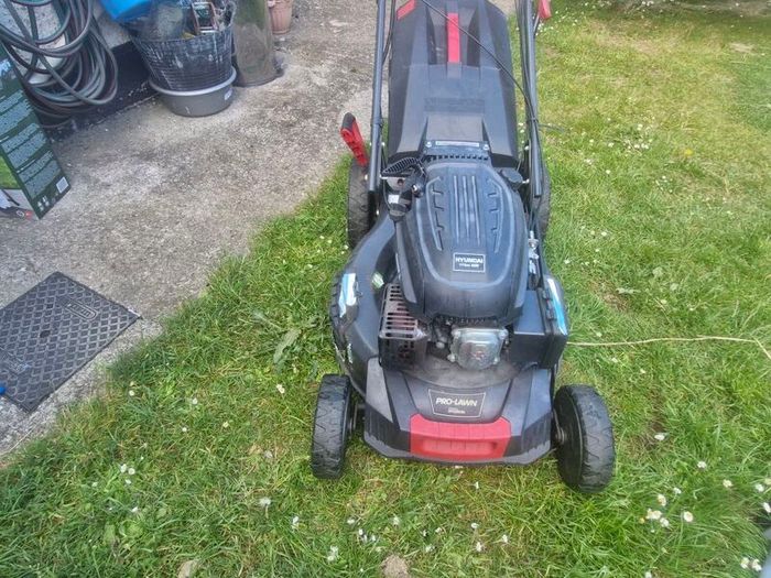 Hyundai pro-lown 173cc ohv