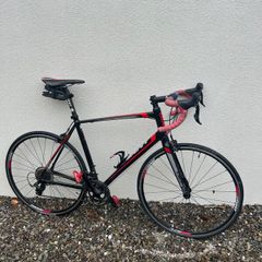 Giant road bike