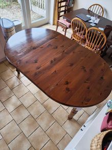 Extendable Dining Table