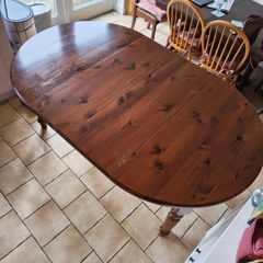 Extendable Dining Table