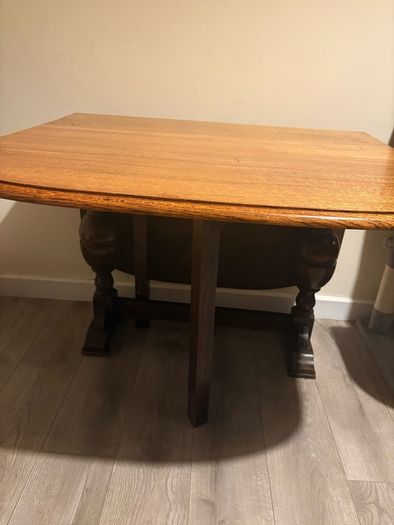 coffee table and oak gate leg table