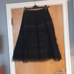 Villa Clothes  Skirt. S - L 14.