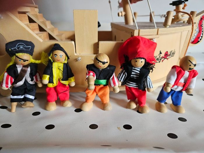 Wooden Pirate Ship toy Holy Moly