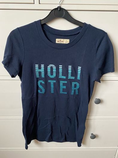 Hollister t-shirt for women / ladies in very good condition, barely used, size S