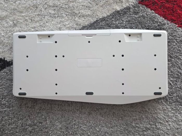 Logitech K850 Keyboard Only (repair or parts)