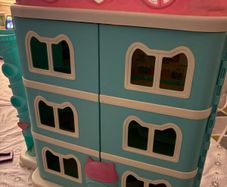 Gabby's Dollhouse