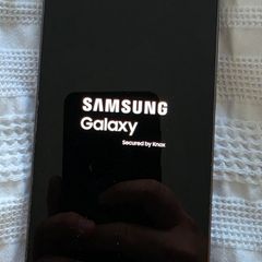 Samsung Galaxy S24+ 256Gb with otterbox