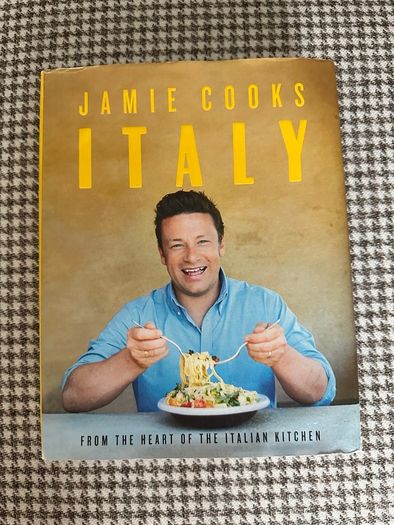 Jamie cooks Italy Jamie Oliver cooking