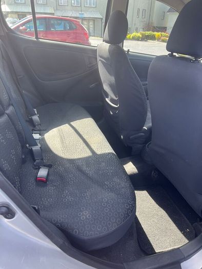 2005 Toyota Yaris