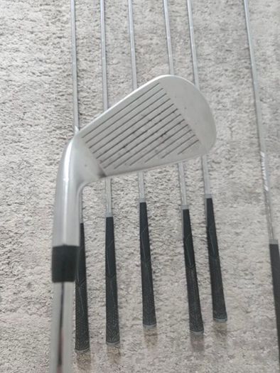 Titleist Ap2 718