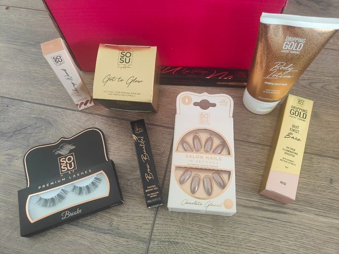 So su 8 piece glamour box