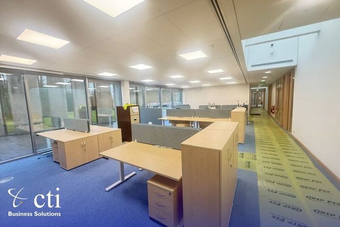 Small & Large Office Furniture Installations