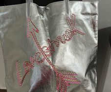 vera wang tote bag