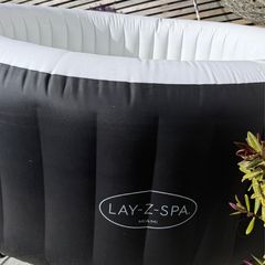 Lay-Z-spa hot tub - air jet 4 person