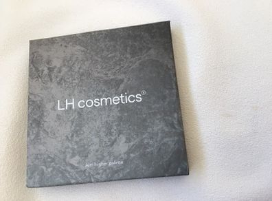 Brand New LH cosmetics Aim higher Palette