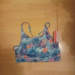 Sports top