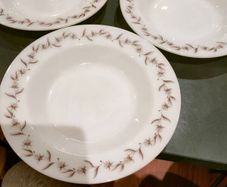 vintage pyrex bowls