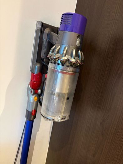 Dyson Cyclone V10 Absolute