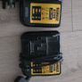 Dewalt charger Image 4