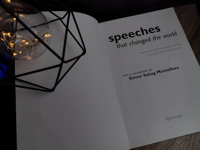 Speeches That Changed The World ! The Words and Stories that Changed The History ! CD Included ! 2005 ! by Quercus Books !