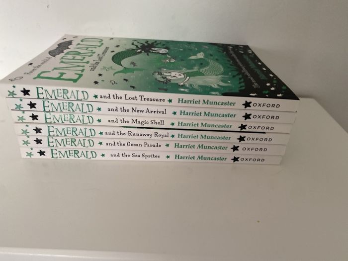 NEW The Complete Set Of 6 Emerald Children's Books By Harriet Muncaster