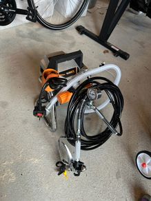 Airless paint sprayer