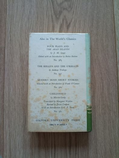 Twenty Years a Growing by Maurice O Sullivan 1977 hardback with dustcover in good with signs of wear on the cover and some inside pages FREE STANDARD POSTAGE INCLUDED